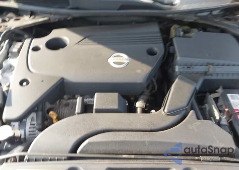 2015 Nissan Altima 2.5 S z USA, uszkodzony, nr VIN 1N4AL3AP7FN366483